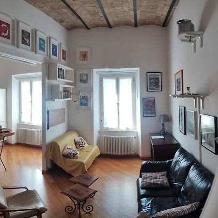 Apartmán Domus Roma Centro Exteriér fotografie
