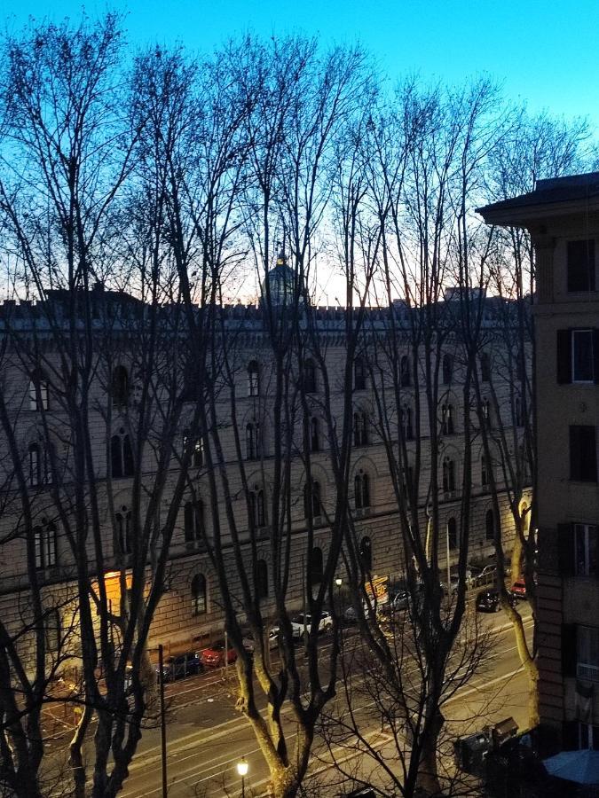 Apartmán Domus Roma Centro Exteriér fotografie